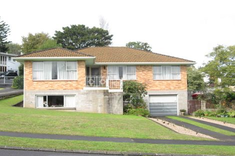 Photo of property in 4 Chevis Place, Pakuranga, Auckland, 2010