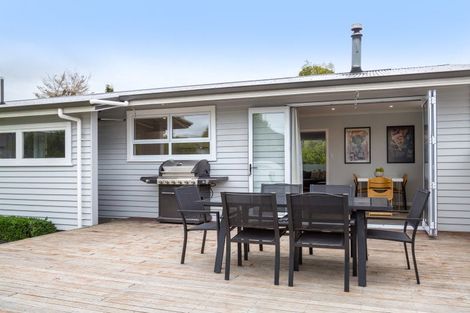 Photo of property in 14 Mahupuku Street, Greytown, 5712