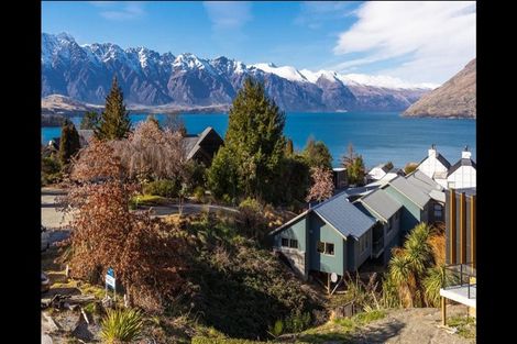 Photo of property in 3 Aspen Grove, Fernhill, Queenstown, 9300
