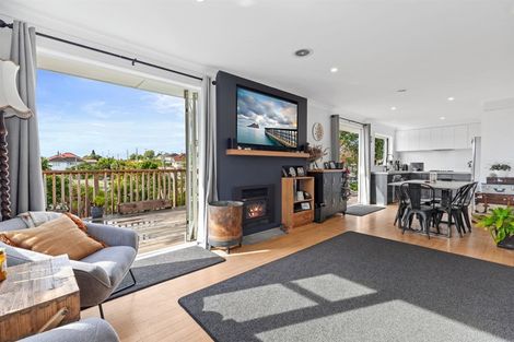 Photo of property in 22 Landview Road, Parkvale, Tauranga, 3112