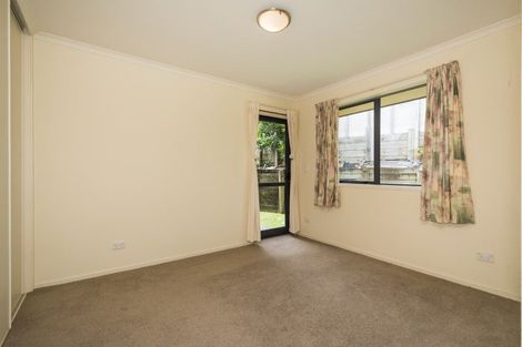 Photo of property in 29 Nimstedt Avenue, Oteha, Auckland, 0632