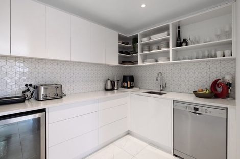 Photo of property in 4 Otira Close, Papamoa Beach, Papamoa, 3118