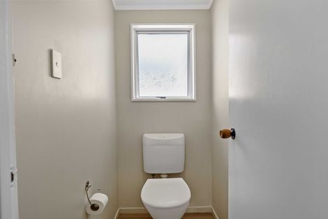 Photo of property in 43 Arthur Crescent, Hilltop, Taupo, 3330