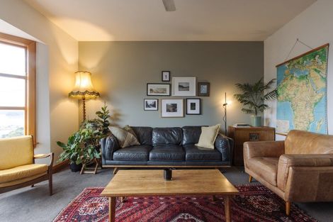 Photo of property in 2 Selwyn Road, Lyttelton, 8082