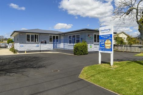 Photo of property in 38 Queen Road, Bellevue, Tauranga, 3110