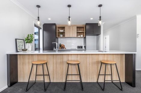 Photo of property in 104 Hinemoa Street, Levin, 5510