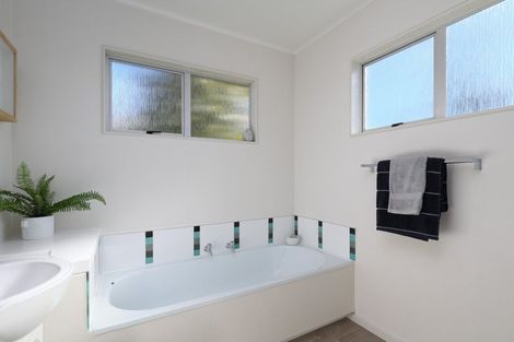 Photo of property in 4 Malcolm Place, Britannia Heights, Nelson, 7010