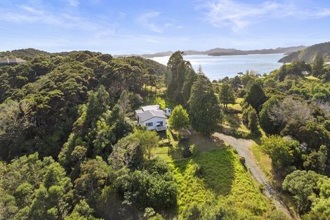 Photo of property in 19 James Street, Russell, 0202