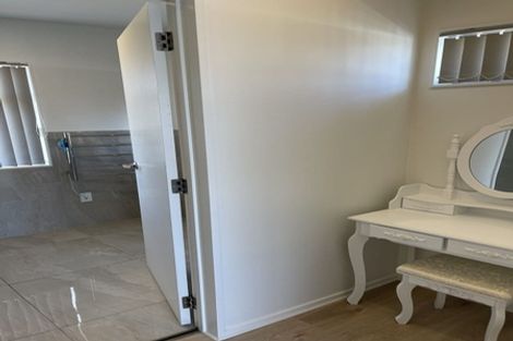 Photo of property in 124 Hall Avenue, Favona, Auckland, 2024