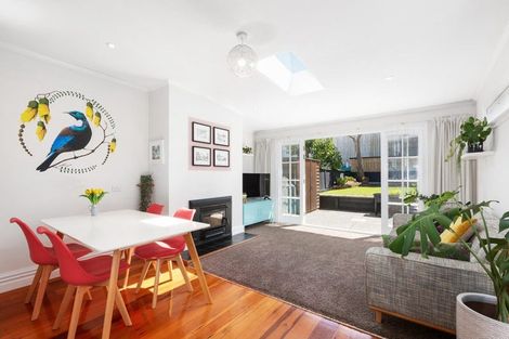 Photo of property in 13 Milton Street, Berhampore, Wellington, 6023