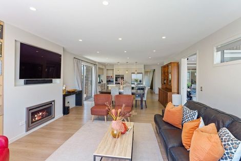 Photo of property in 131 Manly Street, Paraparaumu Beach, Paraparaumu, 5032