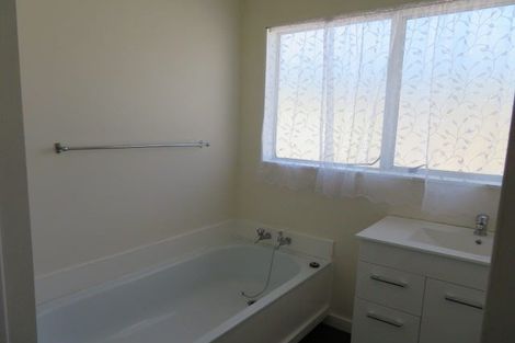 Photo of property in 99b Rata Street, Naenae, Lower Hutt, 5011