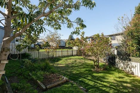 Photo of property in 25 Windsor Road, Bellevue, Tauranga, 3110