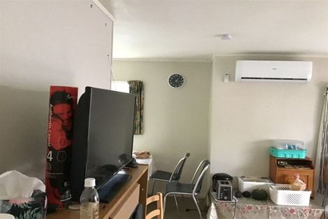 Photo of property in 4/52 Tudor Road, Henderson, Auckland, 0610