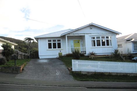 Photo of property in 64 Donald Street, Karori, Wellington, 6012