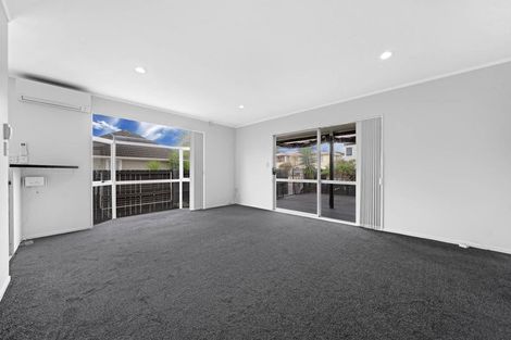 Photo of property in 20a Nogat Avenue, Papatoetoe, Auckland, 2024