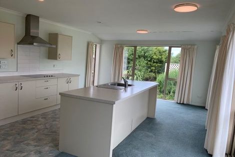 Photo of property in Sanctuary Villas, 5/294 Mairehau Road, Burwood, Christchurch, 8083