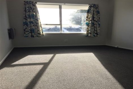 Photo of property in 6 Pateke Place, Tokoroa, 3420