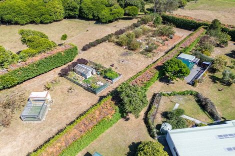 Photo of property in 105-109 Greenwood Boulevard, Otaki, 5512