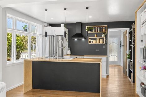 Photo of property in 25 Rintoul Street, Westport, 7825