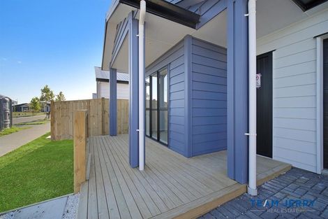 Photo of property in 43 Tributary Parade, Karaka, Papakura, 2113