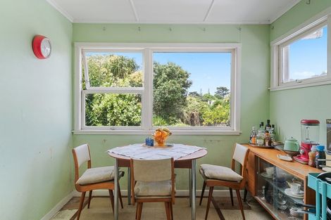 Photo of property in 30 Mcleod Road, Weymouth, Auckland, 2103