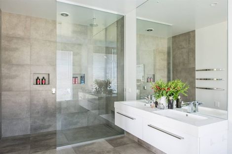 Photo of property in 238 Clifton Road, Whitford, 2571