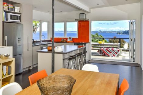 Photo of property in 24 Barrier View Road, Leigh, 0985