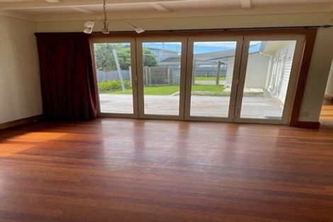 Photo of property in 9 Taradale Road, Marewa, Napier, 4110