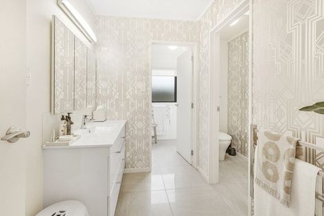 Photo of property in 6 Munro Place, Flagstaff, Hamilton, 3210