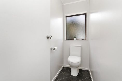 Photo of property in 4a Arawhata Street, Ranui, Porirua, 5024