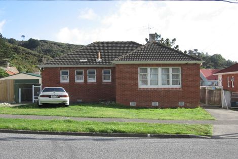 Photo of property in 16 Toomath Street, Naenae, Lower Hutt, 5011