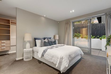 Photo of property in 220 Clifton Terrace, Clifton, Christchurch, 8081