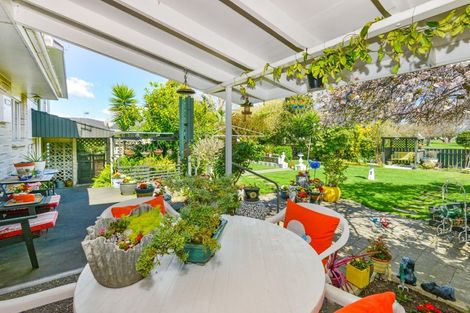 Photo of property in 115 Flaxmere Avenue, Flaxmere, Hastings, 4120