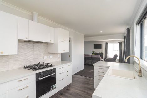 Photo of property in 10 Studholme Street, Temuka, 7920