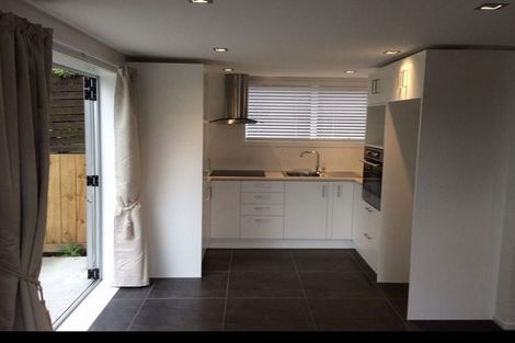 Photo of property in 73 Pine Avenue, Henderson, Auckland, 0612