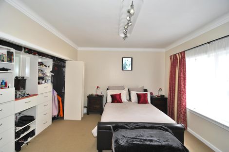 Photo of property in 12 Totara Road, Leigh, 0985