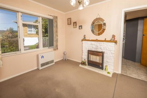 Photo of property in 14 Hillcrest Avenue, Hillcrest, Rotorua, 3015