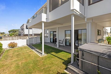 Photo of property in 820a Papamoa Beach Road, Papamoa Beach, Papamoa, 3118