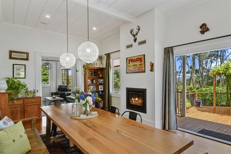 Photo of property in 43 Sunnyvale Road, Massey, Auckland, 0614