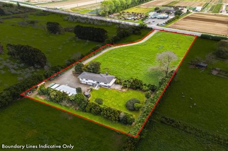 Photo of property in 74 Arapaepae Road, Levin, 5510