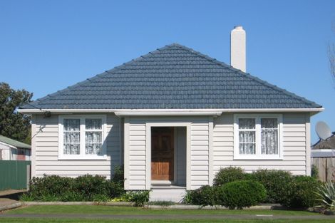 Photo of property in 9 Hulke Street, Foxton, 4814