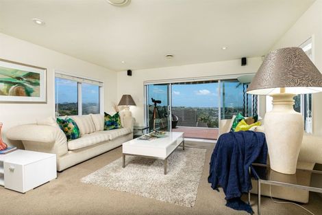 Photo of property in 2/5a Galaxy Drive, Mairangi Bay, Auckland, 0630