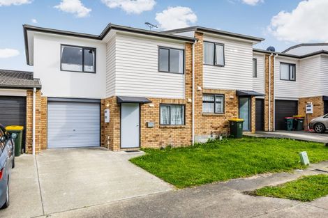 Photo of property in 11 Battlen Place, Manurewa, Auckland, 2105