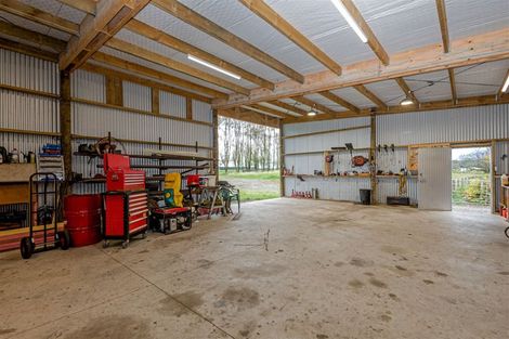 Photo of property in 578 Raumai Road, Bulls, 4894