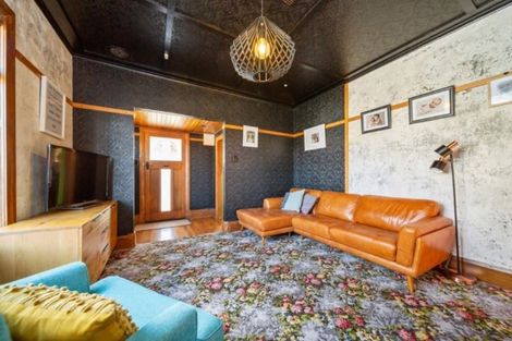 Photo of property in 51 Fitzroy Road, Fitzroy, New Plymouth, 4312