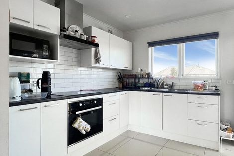 Photo of property in 31 Hillary Crescent, Maraenui, Napier, 4110