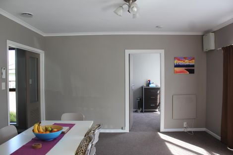 Photo of property in 10 Farm Street, Lumsden, 9730