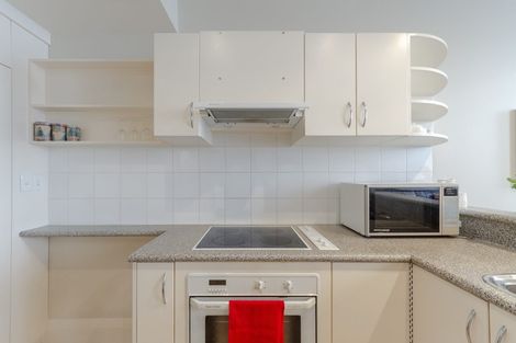 Photo of property in Whitmore Apartments, 7c Stout Street, Wellington Central, Wellington, 6011