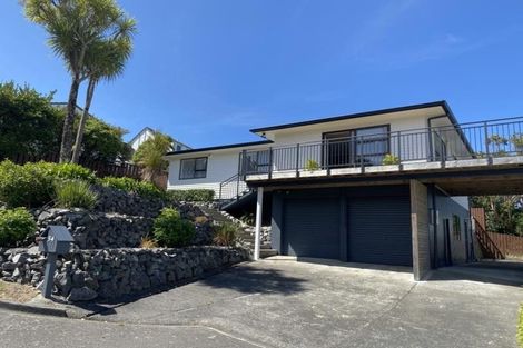 Photo of property in 34 Percy Dyett Drive, Karori, Wellington, 6012